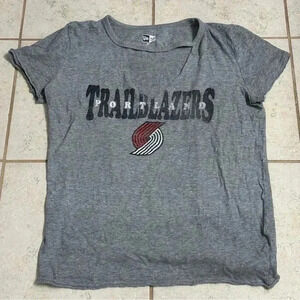 Large PORTLAND TRAILBLAZERS New Era Tee Top